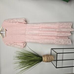 Elegant Pink Women's Dress